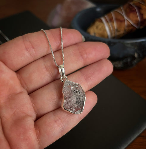 Herkimer Diamond Pendant (Shapes Varies)